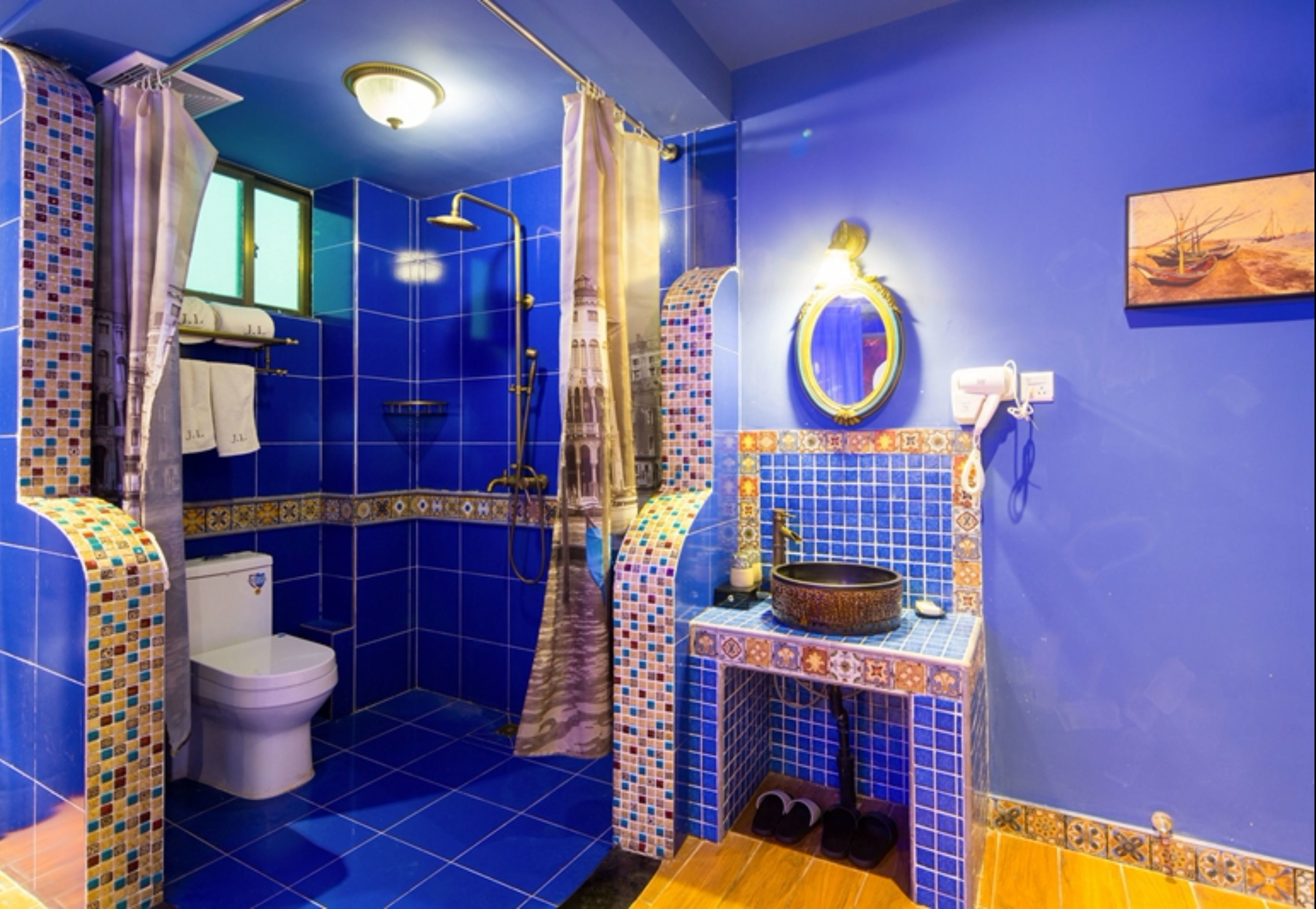 separate bathtub and shower, free toiletries, hair dryer, dressing gowns