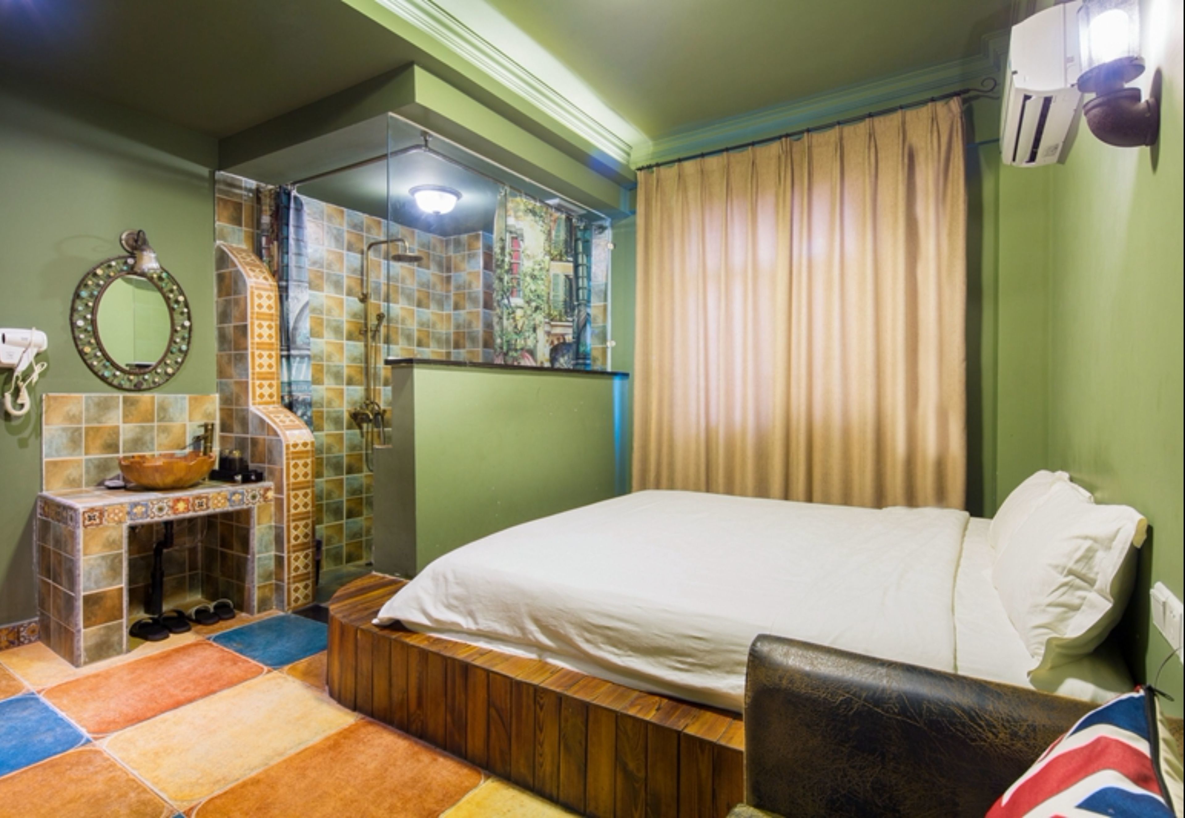 classic double room with tatami bed | desk, blackout curtains, free wifi