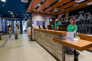 Reception - ibis budget Santos Gonzaga (Santos)