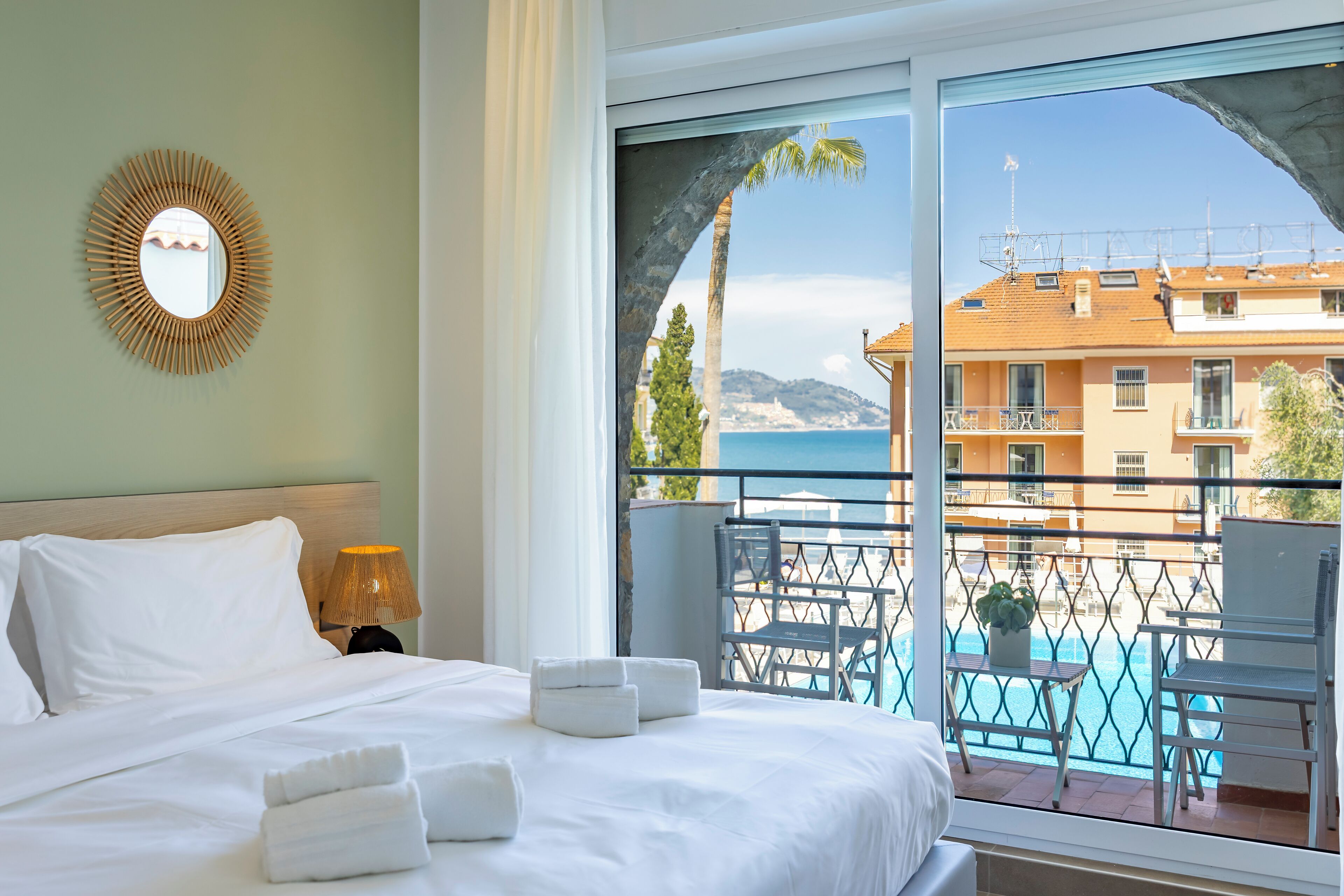 superior suite | 1 bedroom, minibar, in-room safe, desk