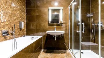 Apartment, 2 Bedrooms, Balcony | Bathroom | Rainfall showerhead, free toiletries, hair dryer, bidet