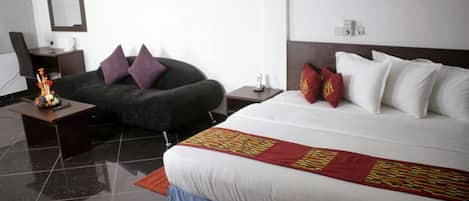 Desk, free WiFi, bed sheets