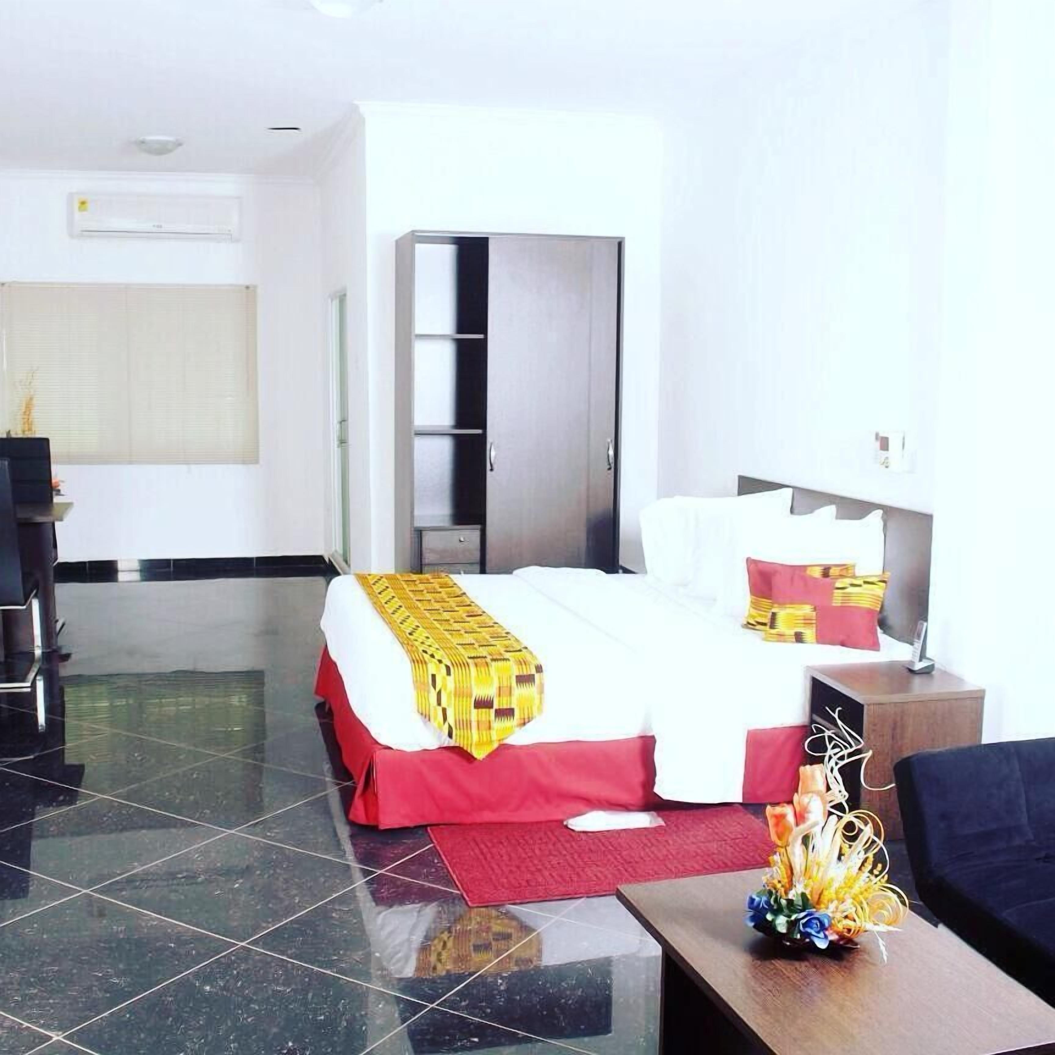 Habitación ejecutiva doble, 1 cama de matrimonio, no fumadores | Escritorio, wifi gratis, ropa de cama