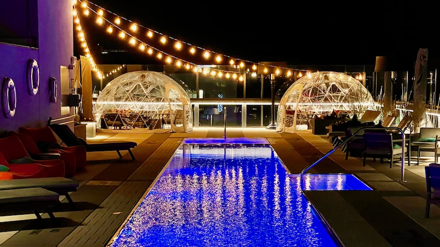 The Jacquard, Autograph Collection