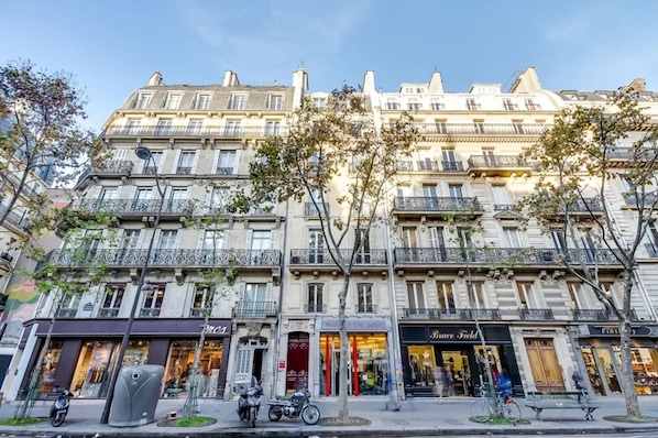 Extérieur