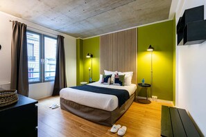 2 Schlafzimmer, Schreibtisch, Bügeleisen/Bügelbrett, kostenloses WLAN
