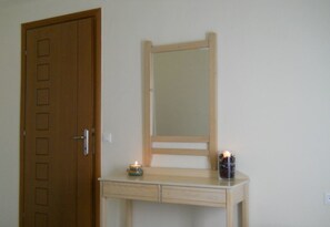 Flat-screen TV - Niriedes Dionyssos Village (Hersonissos)