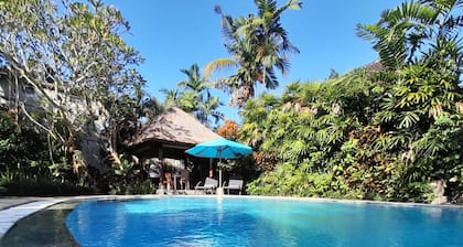 Sama's Cottages and Villas
