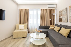 Apartment, 1 Bedroom, City View | Desk, soundproofing, iron/ironing board, free cribs/infant beds - Apartments Historical Center (Athens)