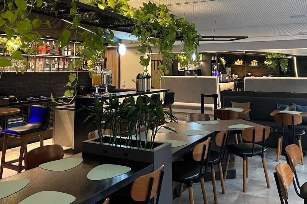 Fity Hotel