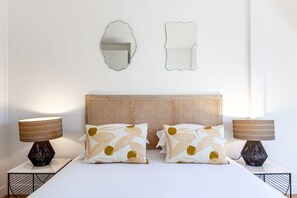 4 habitaciones, tabla de planchar con plancha y wifi gratis