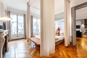 3 chambres, fer et planche à repasser, Wi-Fi gratuit, draps fournis