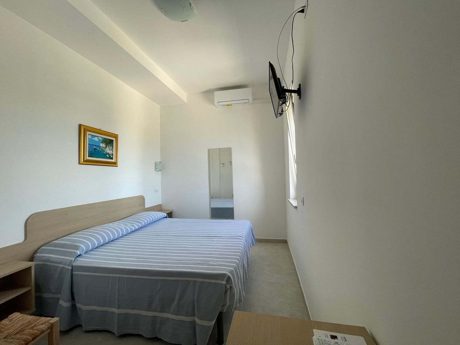 Camera Classic con letto matrimoniale o 2 letti singoli, 1 camera da letto | Biancheria da letto di alta qualità, una cassaforte in camera