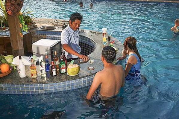 Poolside bar