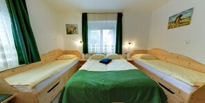Standard-Apartment, 2 Schlafzimmer, Kochnische | Ausblick vom Zimmer