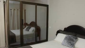 Twin Room | Iron/ironing board, WiFi (free)