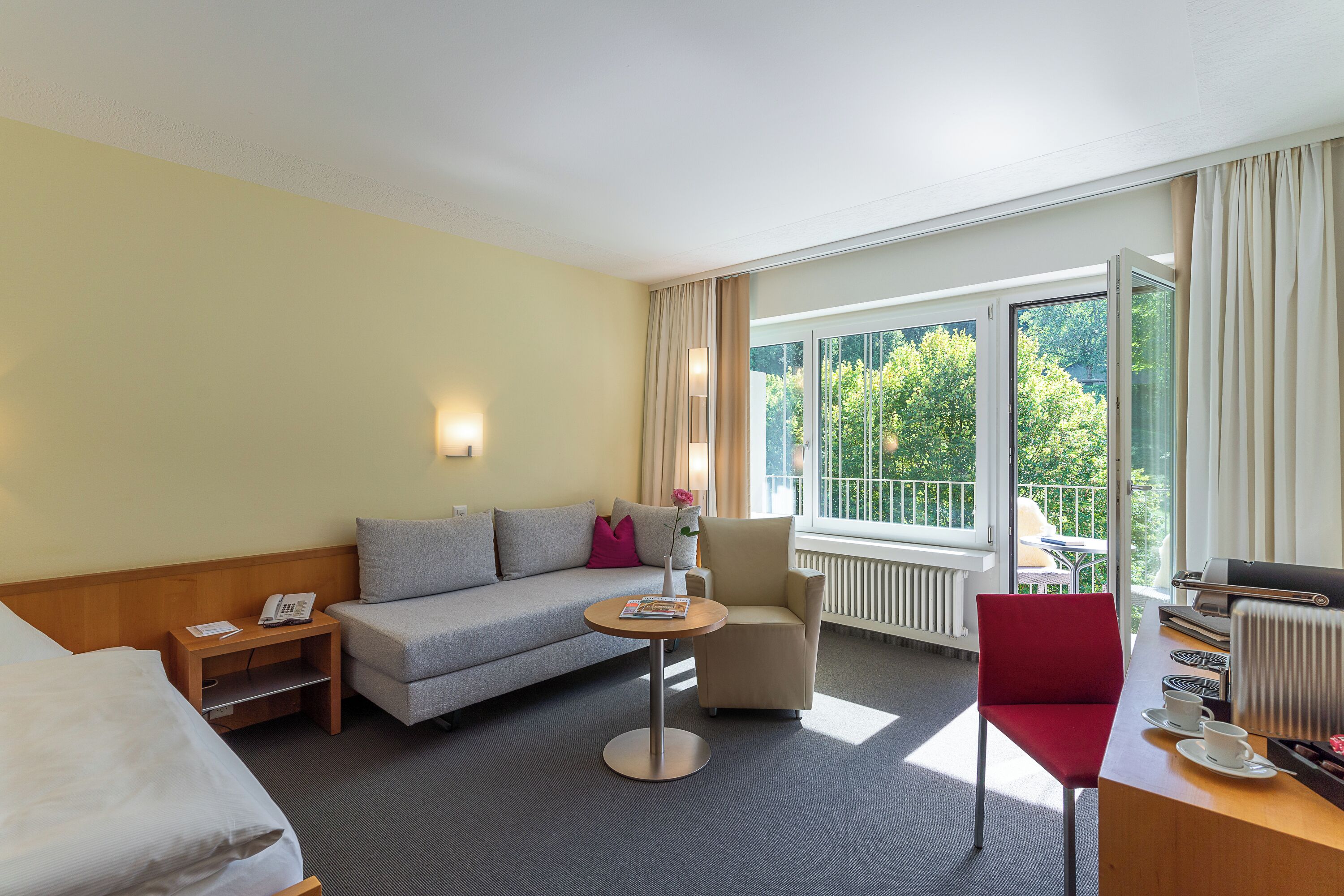 superior room, valley view | desk, iron/ironing board, free wifi, bed sheets