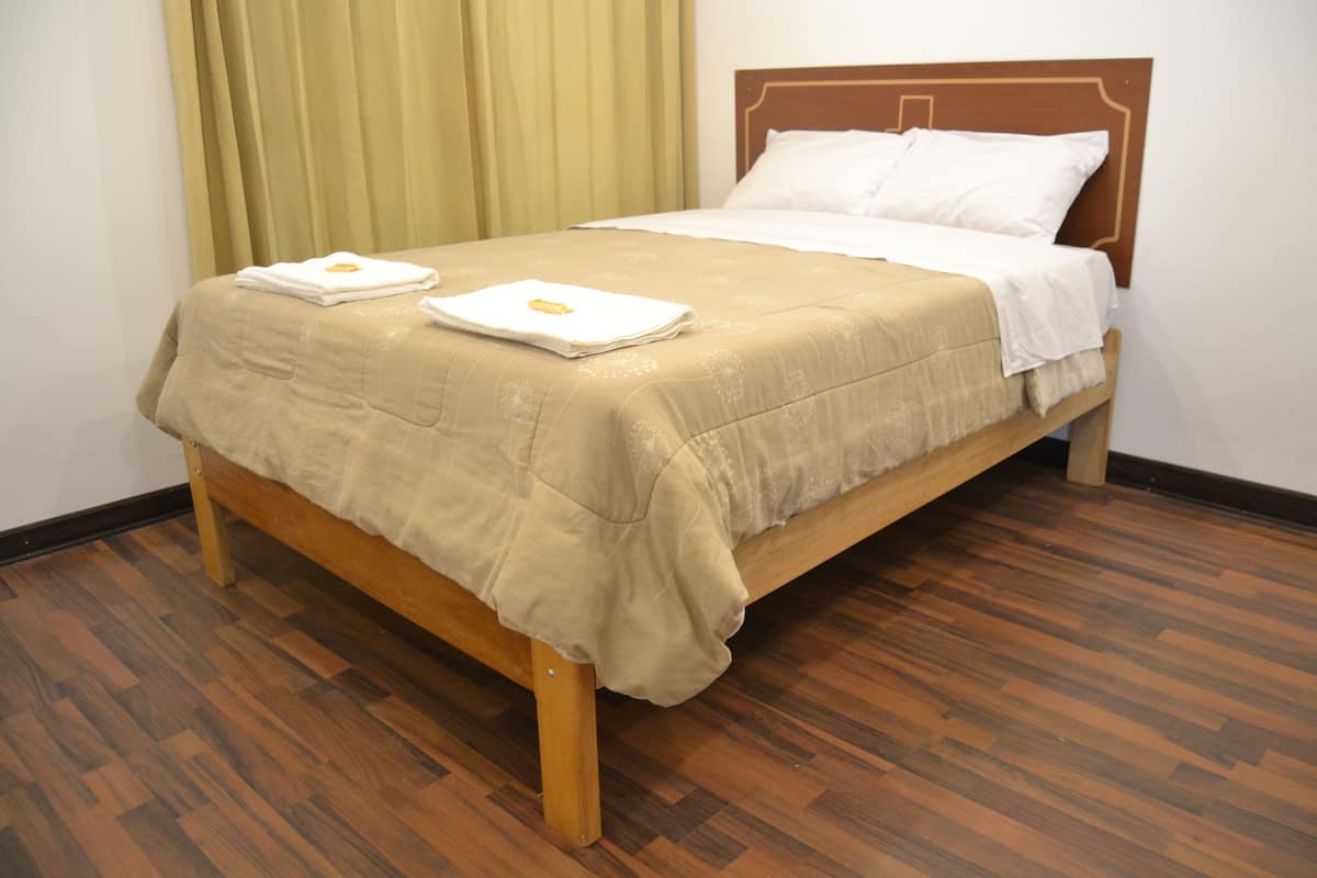 Habitación individual clásica | Wifi gratis y ropa de cama