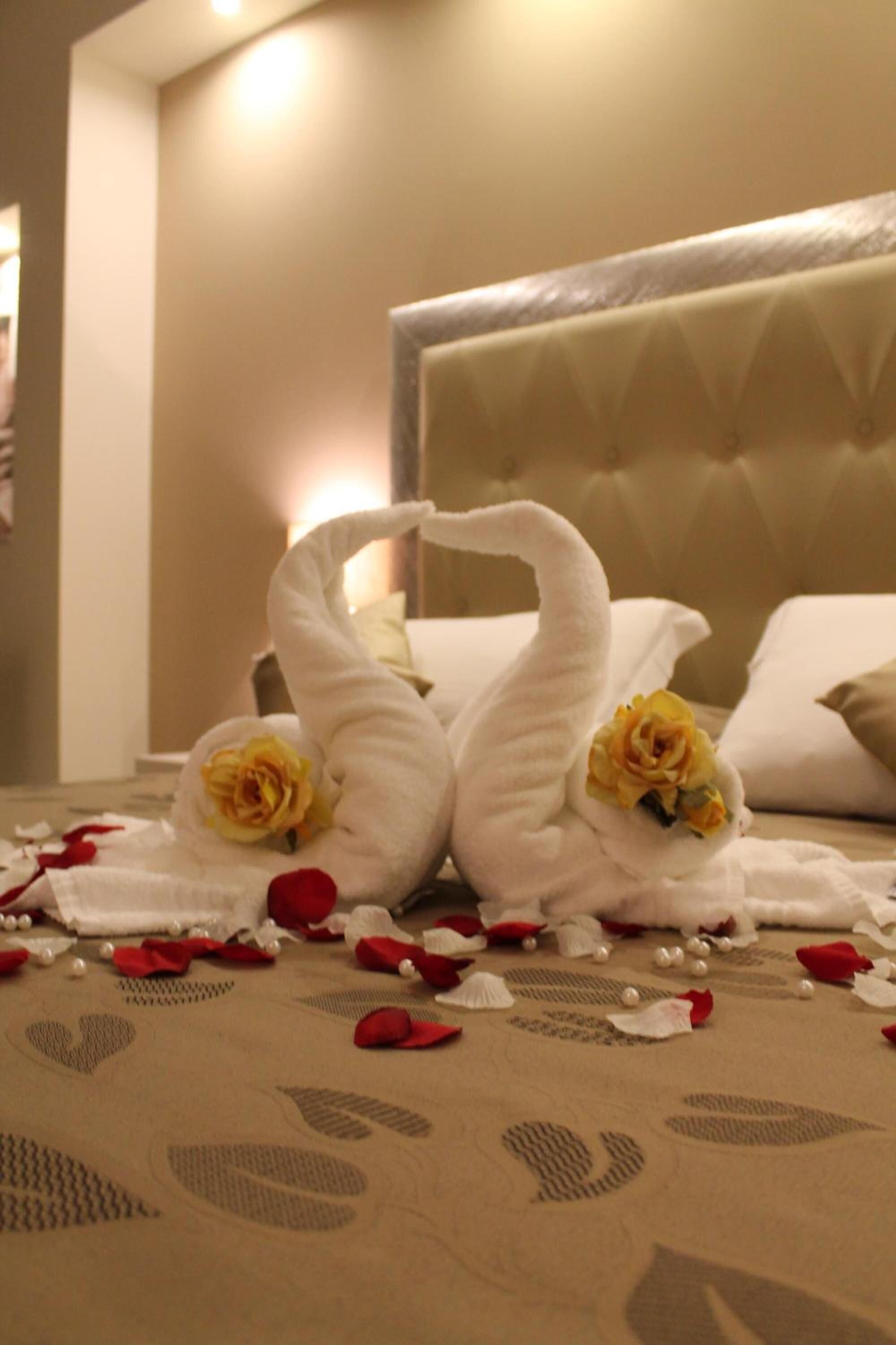 minibar, in-room safe, desk, blackout curtains