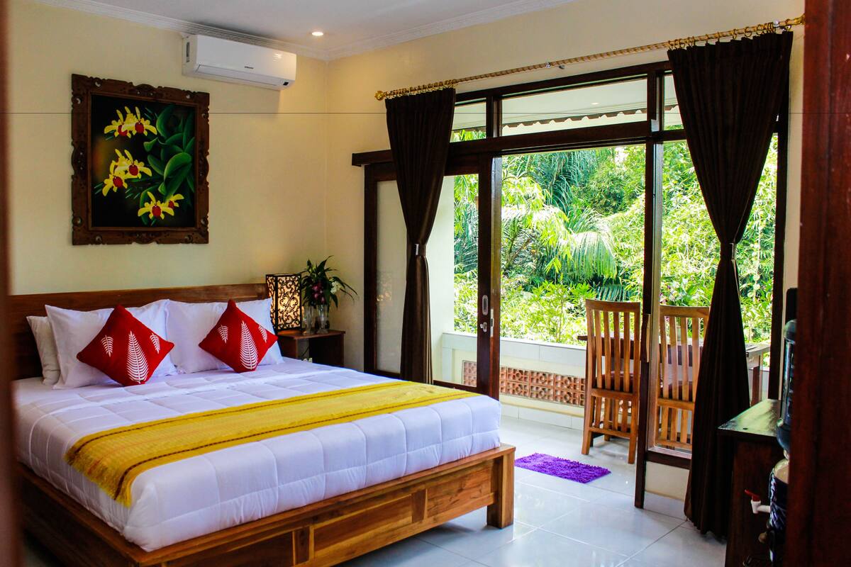 Deluxe Double Room | Soundproofing, WiFi (free)