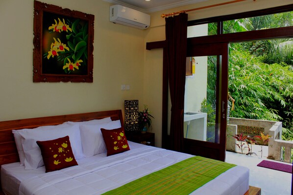 Deluxe Double Room | Soundproofing, free WiFi - Bali Manwarsa Guest House (Ubud)