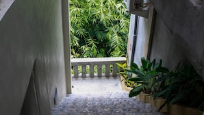 Staircase - Bali Manwarsa Guest House (Ubud)