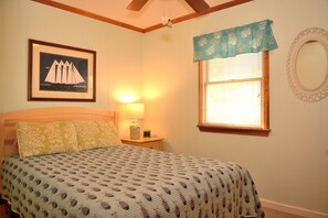 3 chambres, fer et planche à repasser, Wi-Fi gratuit, draps fournis