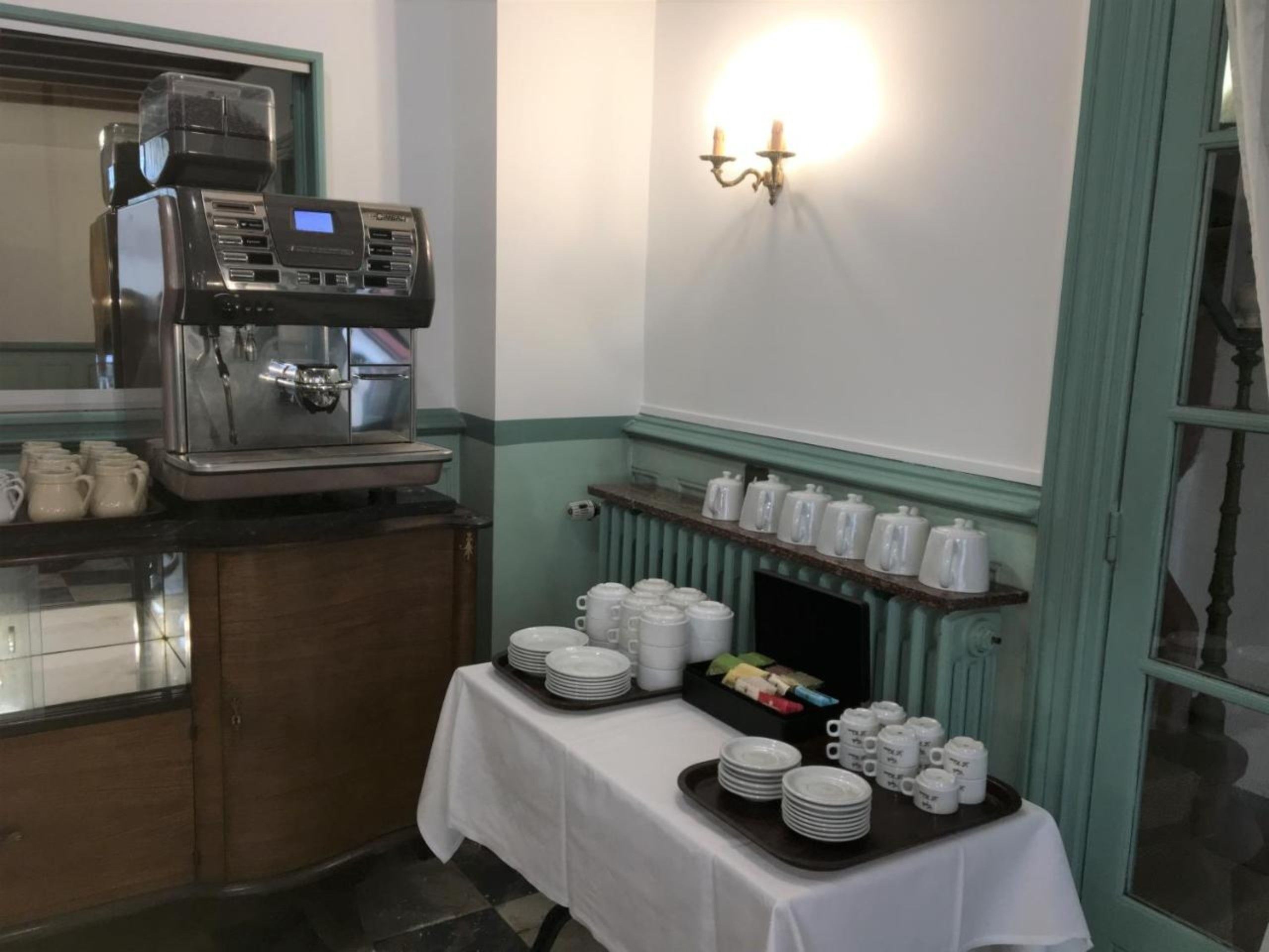 Photo - The Old Hotel Ravel Centre