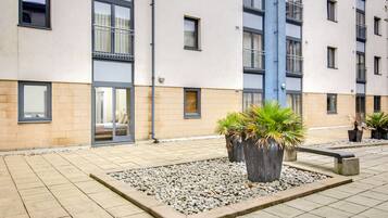 Apartment, 2 Bedrooms, Ensuite (The President ) | Courtyard