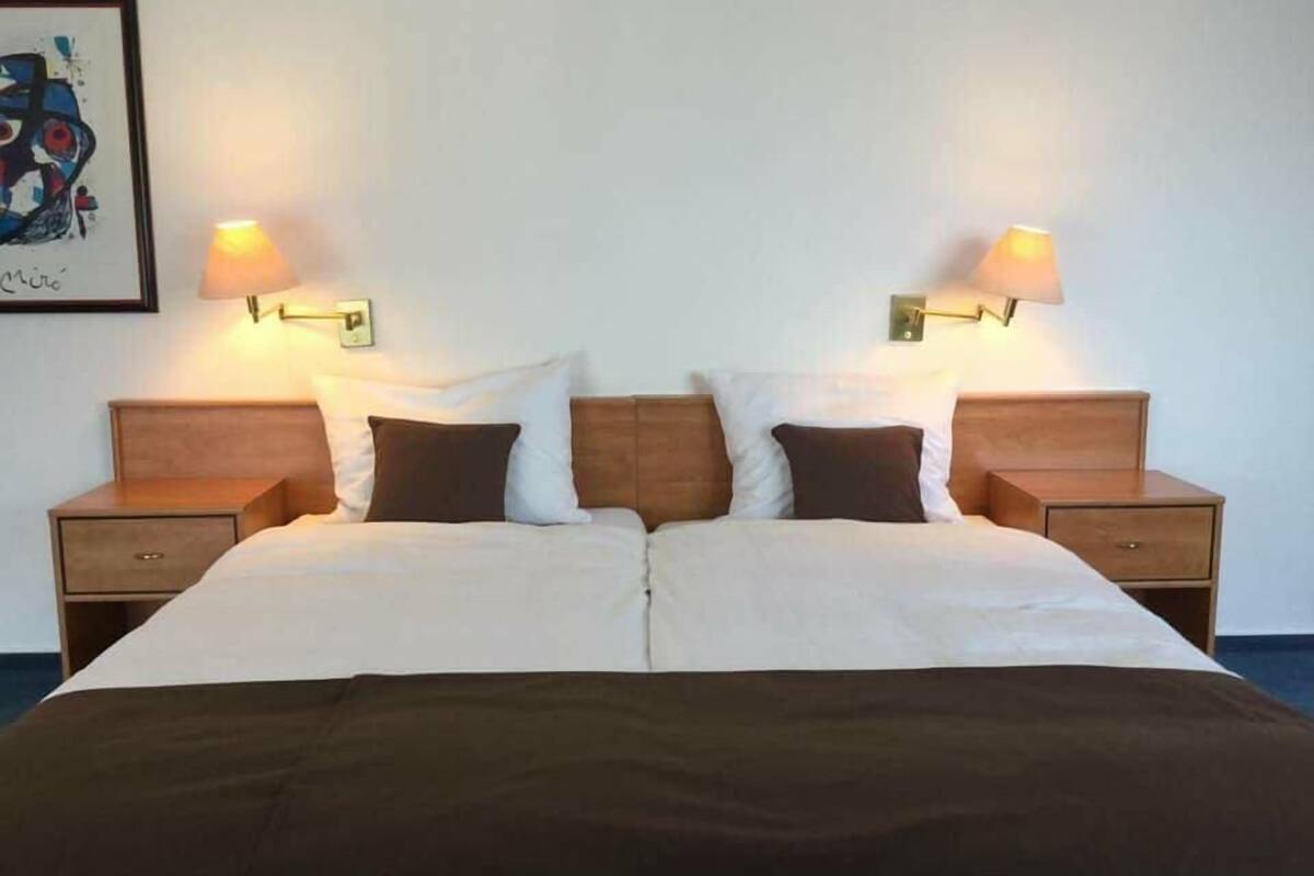 in-room safe, desk, rollaway beds, free wifi