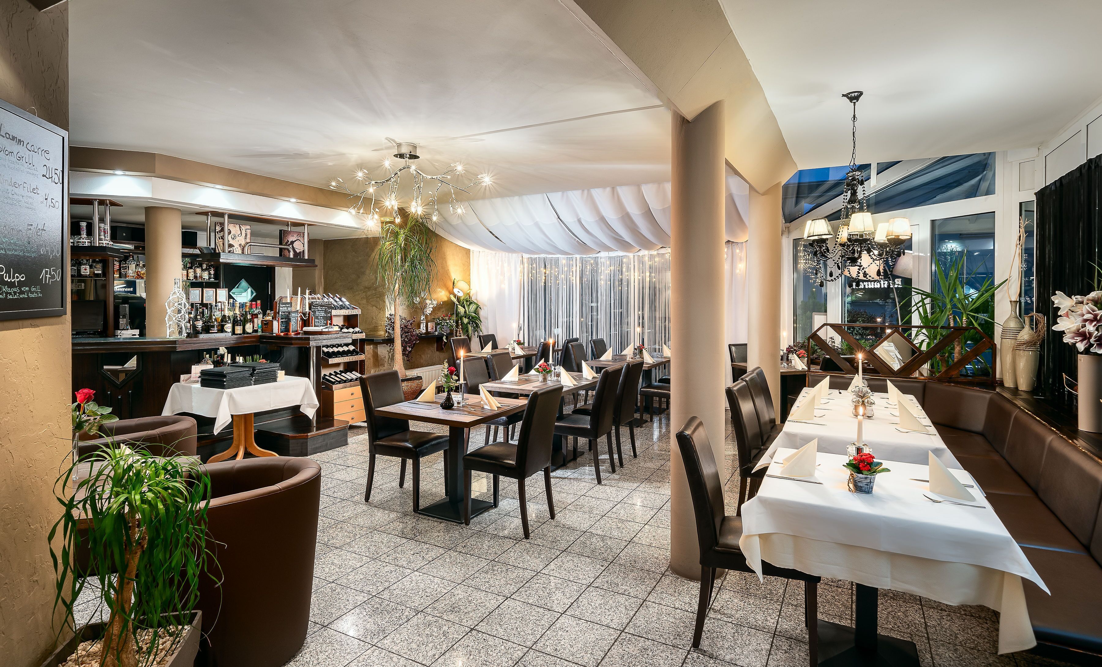 lunch and dinner served, greek cuisine