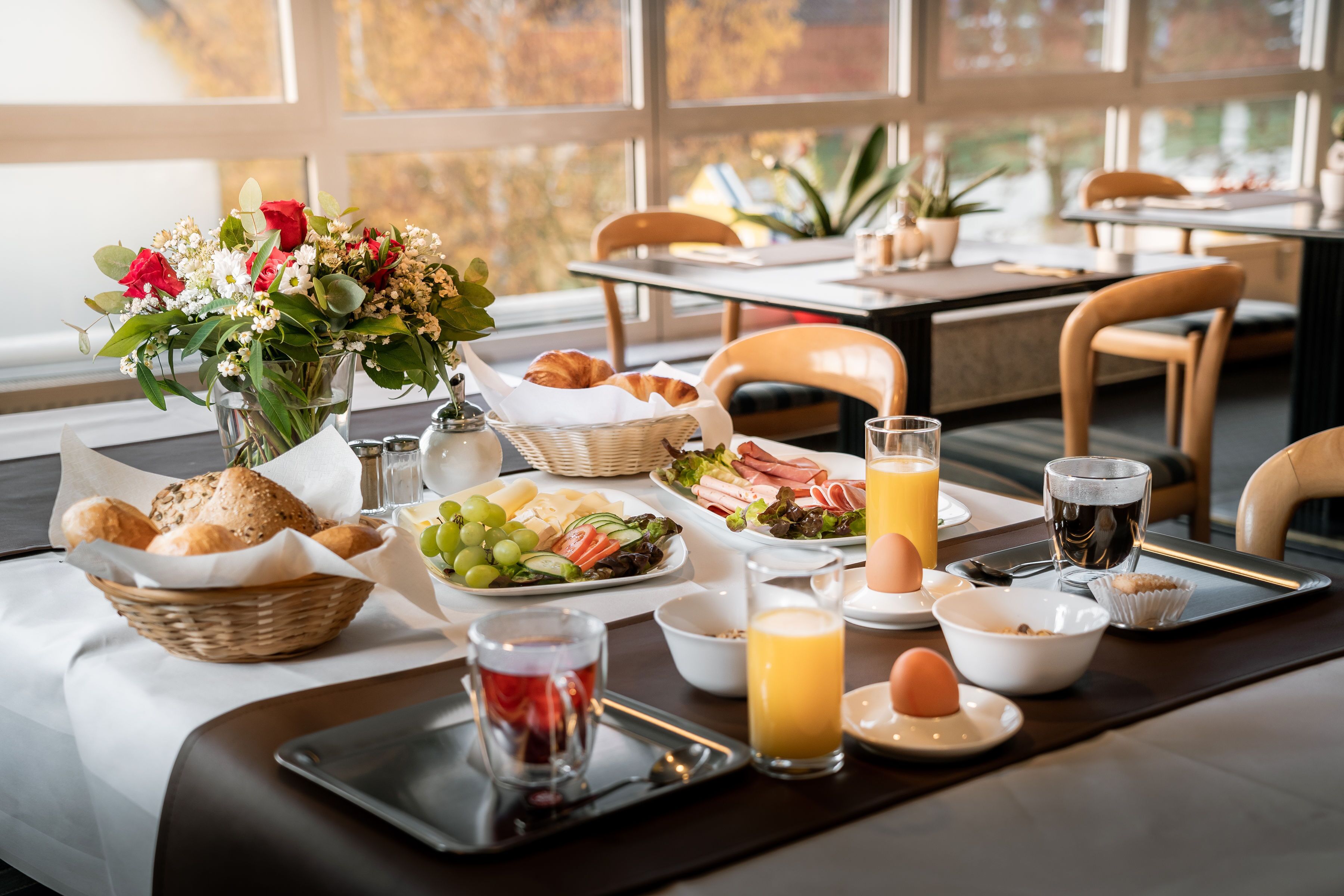 Dagelijks ontbijtbuffet (EUR 5 per persoon)