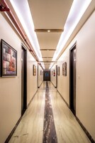 Ropa de cama de alta calidad y minibar