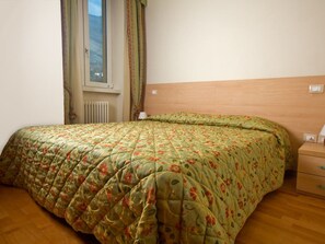 Soundproofing, free WiFi - Appartamenti Baia Azzurra (Nago-Torbole)