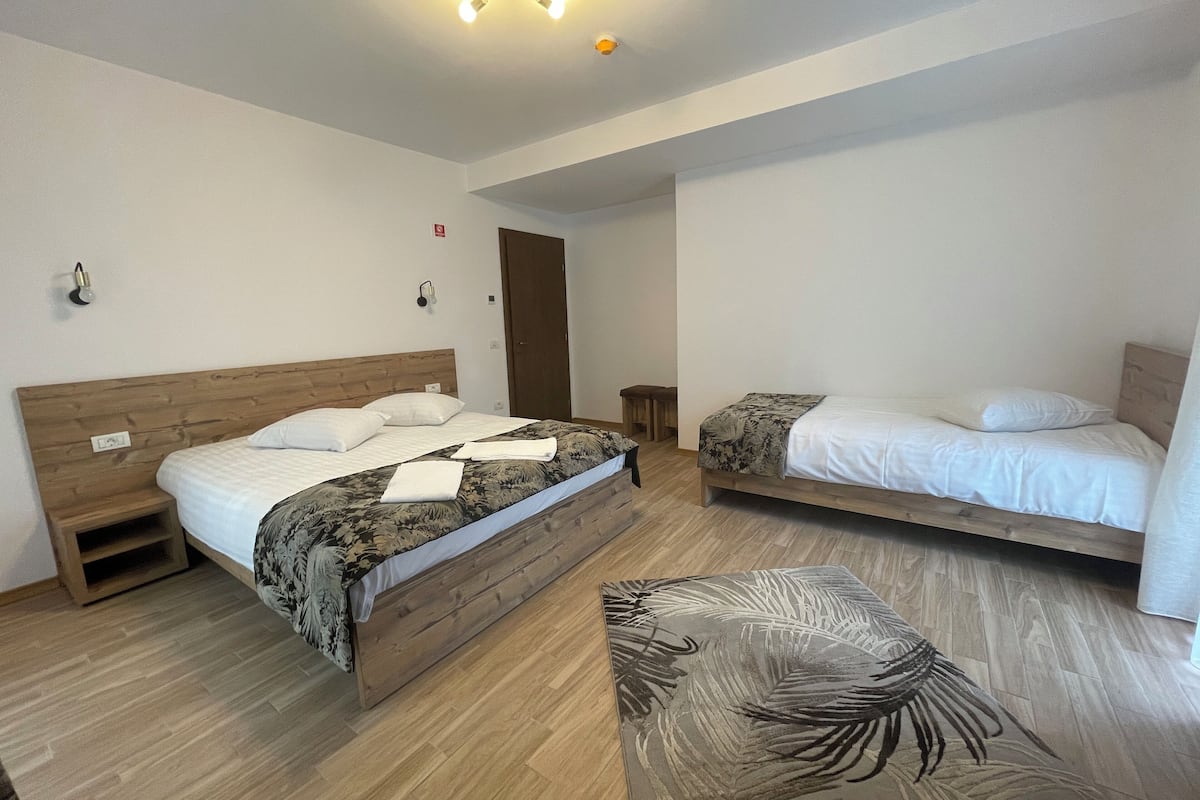 basic room | 1 bedroom, in-room safe, free wifi, bed sheets