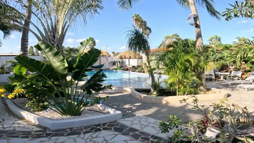 Casalina Garden Apartment Aruba