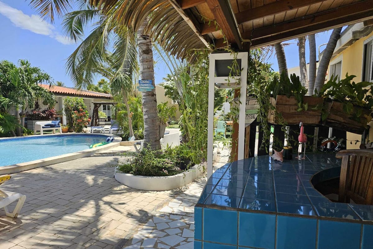 Panoramic-Studio, 1 Schlafzimmer, Gartenblick, Poolseite | Blick auf den Garten