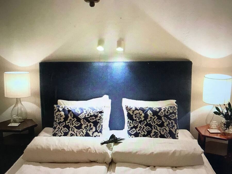 Camera familiare | Con stile personalizzato, con arredamento individuale, tende oscuranti