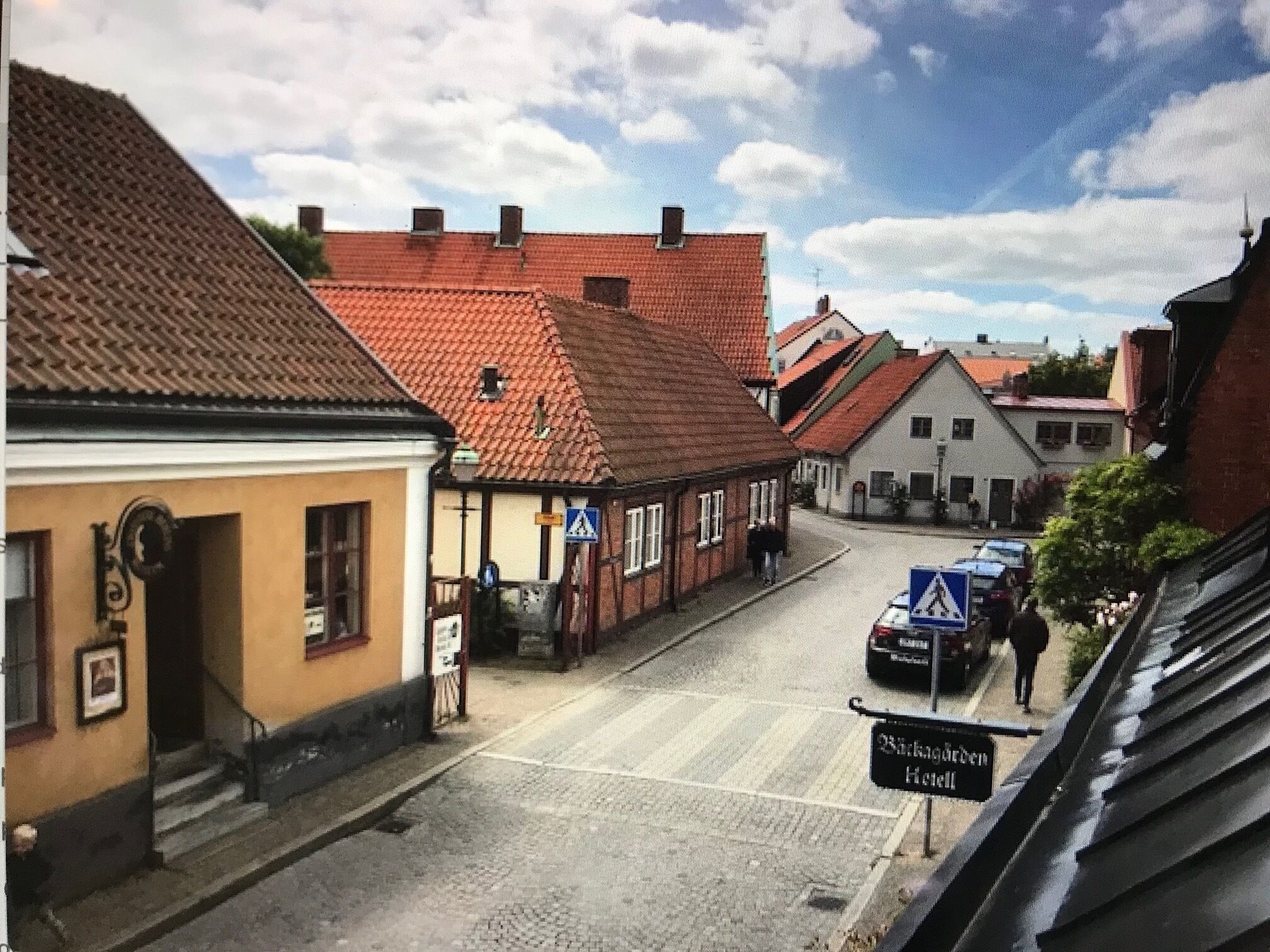 basic double room, bathtub (6) | street view