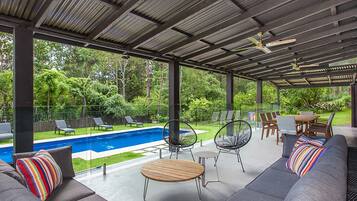 House, 3 Bedrooms | Living area | TV