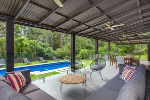 House, 3 Bedrooms | Living area | TV