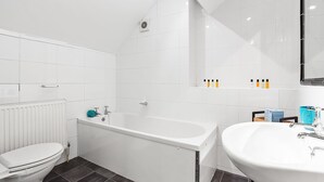 Elite-Penthouse, 3 Schlafzimmer, 2 Bäder, Executive-Etage | Badezimmer