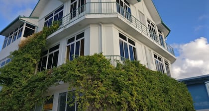 Baivaru Guesthouse Services
