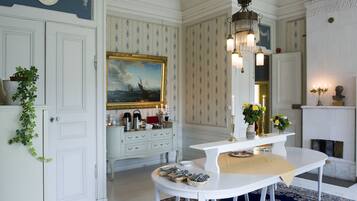 Gratis frukostbuffé varje dag