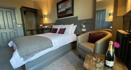 Irvine Guest House