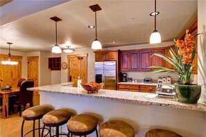 Condo, Multiple Beds (6110 Bear Lodge, Trappeur's Crossing) | Private kitchen | Fridge, microwave, stovetop, dishwasher - 6110 Bear Lodge, Trappeur's Crossing Apartment 3 (Steamboat Springs)