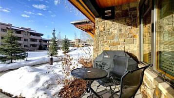 Apartment | Terrace/patio