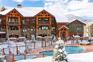 Apartment, Mehrere Betten (6209 Bear Lodge, Trappeur's Crossing) | Pool | Außenpool