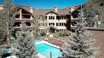 Condo, Multiple Beds (4201 Aspen Lodge, Trappeur's Crossing) | Pool | Outdoor pool