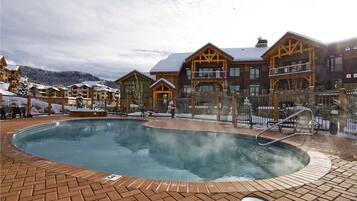Condo, Plusieurs lits (6109 Bear Lodge, Trappeur's Crossing) | Piscine extérieure